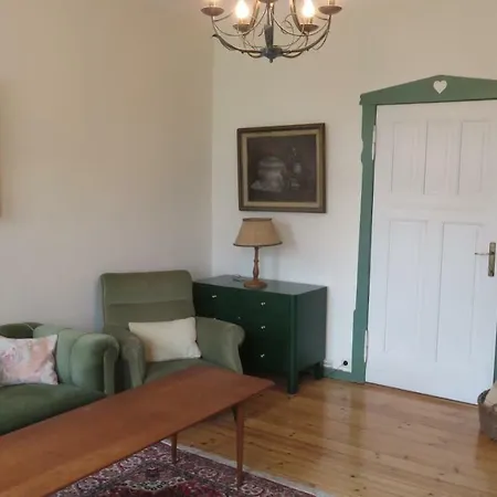 Apartment Stilvolle Ferienwohnung Am Mit Steg Und Eigenem Boot Lychen